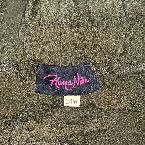 Hanna Nikole green belted hippy boho beach shorts size 24W - Picture 4 of 4